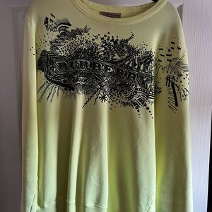 Burberry sweatshirt